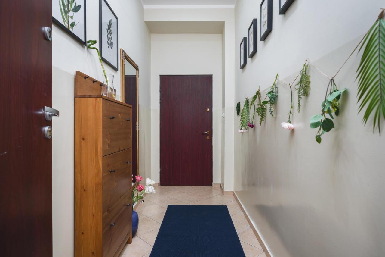 קרקוב 2 Bedroom Apartment Next To The Main Railway Station - By Upstairs מראה חיצוני תמונה