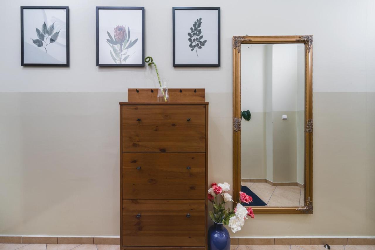 קרקוב 2 Bedroom Apartment Next To The Main Railway Station - By Upstairs מראה חיצוני תמונה